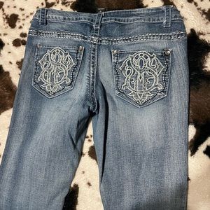 Women’s jeans